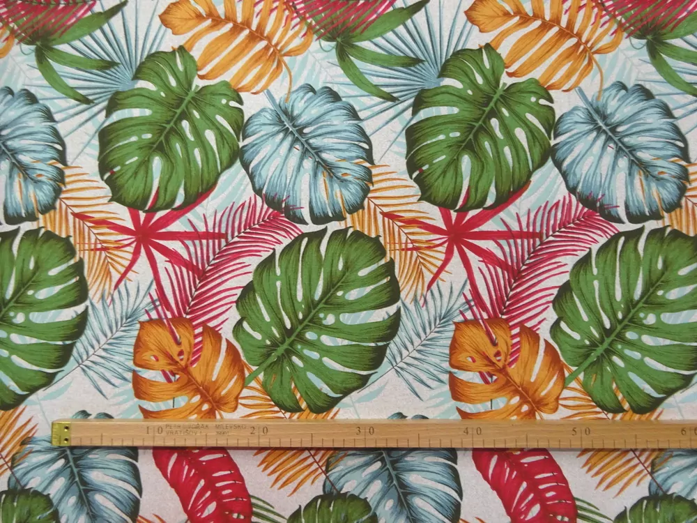 Poťahovka bielo-béžová "veľké farebné listy" 