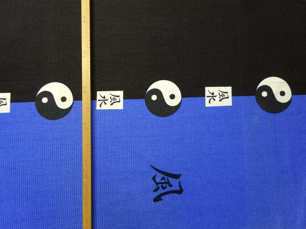 Bavlna modro-čierna "Jing a Jang"