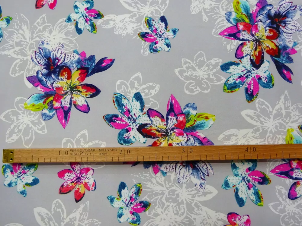 Šatovka sivá "biely a farebný kvet" 