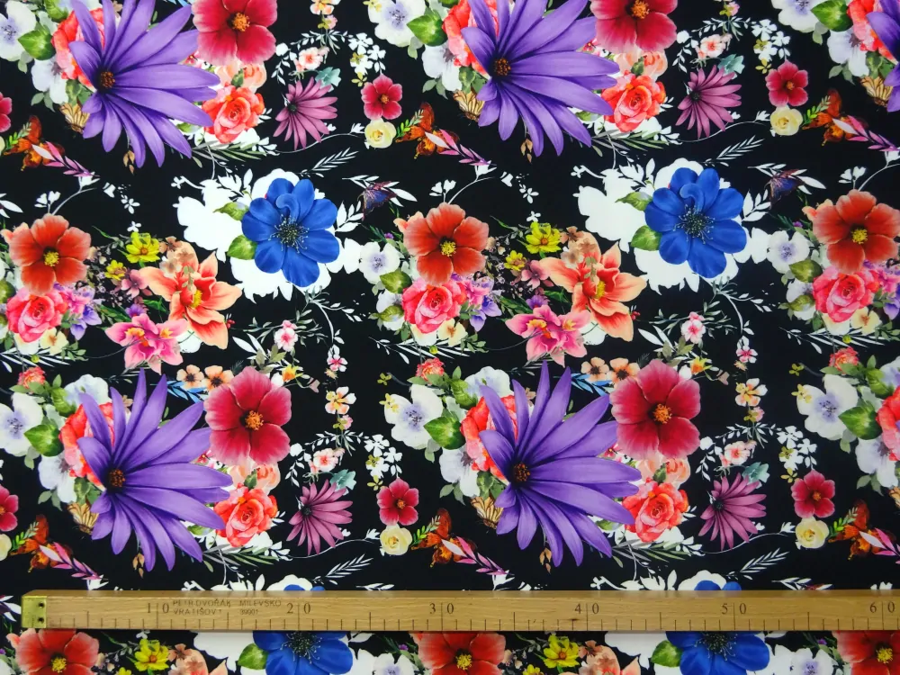 Šatovka Barbie čierna "farebné kvety" - Slovenská tlač 