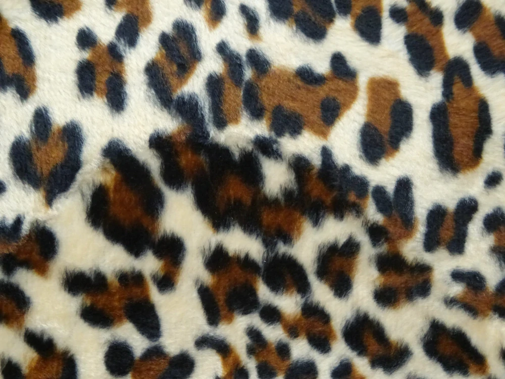 Kožušina béžová "leopard" - nízky vlas 