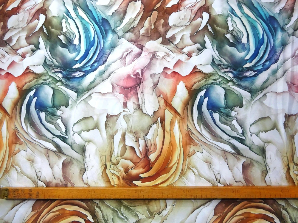 Hodváb farebný "abstraktný vzor" 