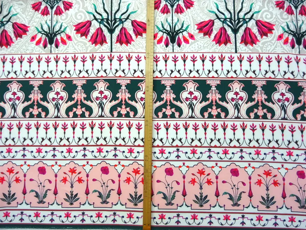 Šatovka maslová "kvety, ornamenty" - raport 