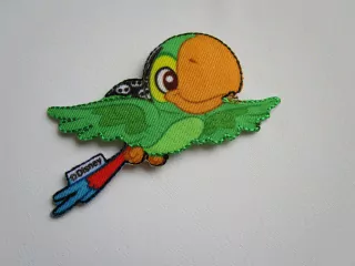 Disney nažehlovačka Papagáj 