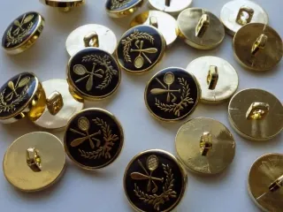 Gombík "zlatý symbol - šport" - 20 mm 