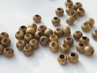 Korálik drevený "tmavo zlatý" - 10 mm