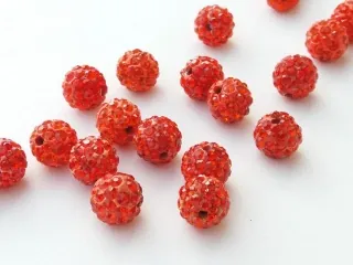 Korálik shamballa "červený" - 10 mm
