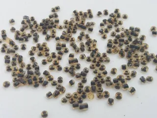 Korálik sklenený "žlto-čierny"- 2 mm - balík