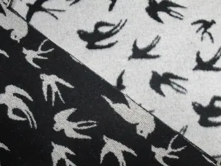 Flauš sivo-čierny "lastovičky" - obojstranný 
