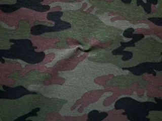 Teplákovina zeleno-hnedo-čierna "maskáč"