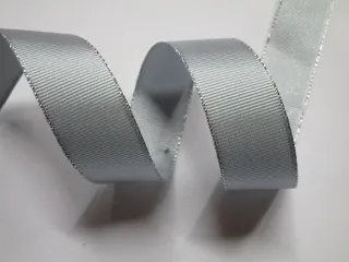 Stuha rypsová "sivá so strieborným okrajom" - 25 mm