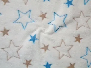Fleece smotanový "modré a hnedé hviezdičky"