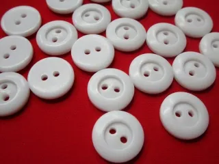Gombík "biely" - 15 mm