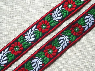 Stuha krojová čierna "červené kvety" - 2,5 cm
