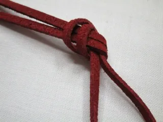 Šnúrka koženka "vínová" - 3 mm 