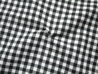 Flanel bielo-čierny "kocka" 