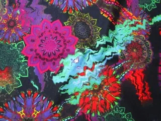 Úplet tmavomodrý do čierna "mandala"