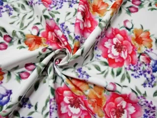 Šatovka maslová "digitálne kvety"