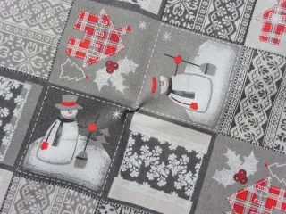 Poťahovka sivá "vianočný patchwork"