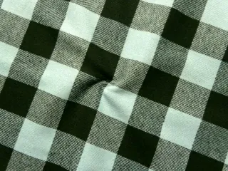 Flanel tkaný "zelenkavo-čierna kocka"