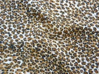 Šifón krémový "hnedo-čierny leopardí vzor"