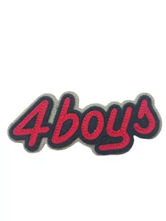 Nažehlovačka sivá "červený nápis 4boys" 