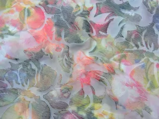 Krajka na organze "gardenia"