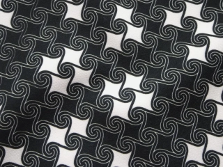 Šatovka bielo-čierna "vzorovaná"