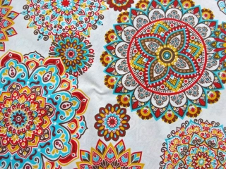 Poťahovka biela "farebná mandala"