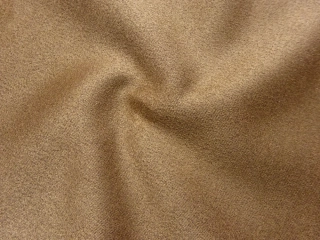 Úplet-imitácia jelenice "ťavia srsť" 