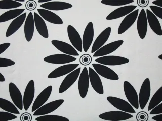 Šatovka maslová "čierne kvety"